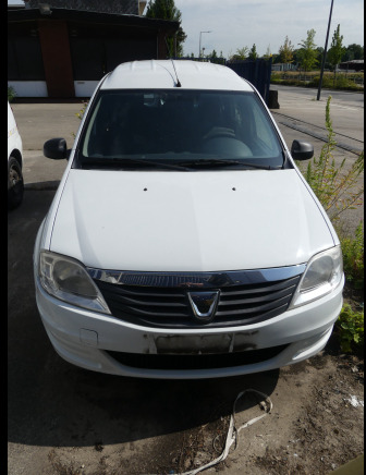 REF:10423 - Voiture Dacia Logan 1.5 DCI break (2012-254.373 km) - Combi van: picture 2 REF:10423 - Voiture Dacia Logan 1.5 DCI break (2012-254.373 km) - Combi van: picture 2