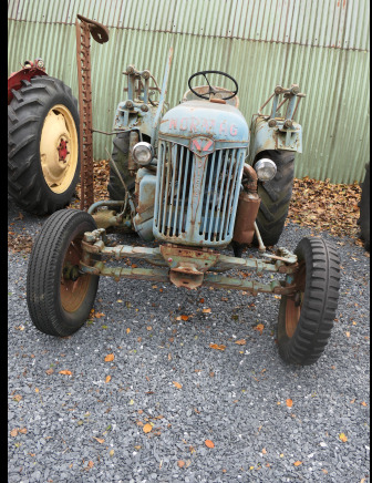 Tracteur agricole + barre faucheuse latérale Normag Kornett II (VIN:19010271952) - Farm tractor: picture 3 Tracteur agricole + barre faucheuse latérale Normag Kornett II (VIN:19010271952) - Farm tractor: picture 3