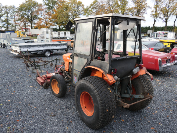 Tracteur pour par cet jardin + faucheuse rotative Kubota 245DT ( VIN:245DT72778) - Farm tractor: picture 3 Tracteur pour par cet jardin + faucheuse rotative Kubota 245DT ( VIN:245DT72778) - Farm tractor: picture 3