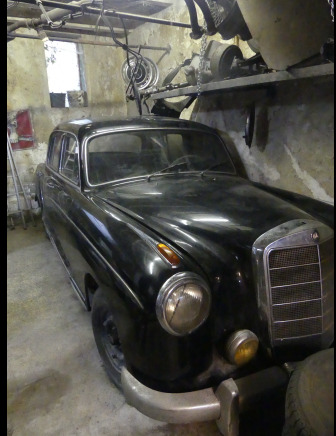Voiture ancêtre Mercedes-Benz 220S Poton - Car: picture 1 Voiture ancêtre Mercedes-Benz 220S Poton - Car: picture 1