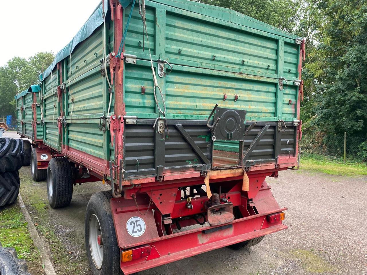 Agromet T-149 - Tipper trailer: picture 5 Agromet T-149 - Tipper trailer: picture 5