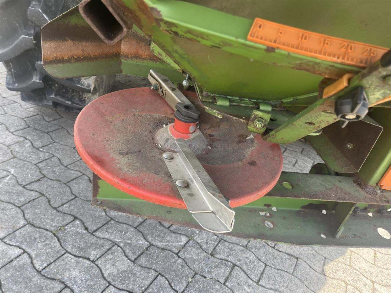 Amazone ZA-U - Fertilizer spreader: picture 5 Amazone ZA-U - Fertilizer spreader: picture 5