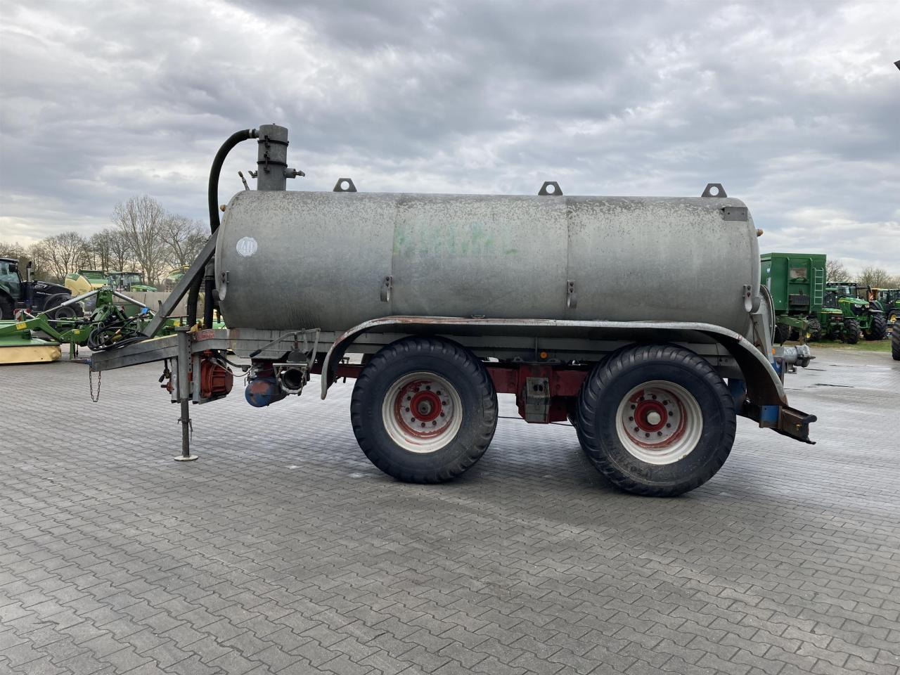 Briri VTTW 100 - Fertilizing equipment: picture 2 Briri VTTW 100 - Fertilizing equipment: picture 2