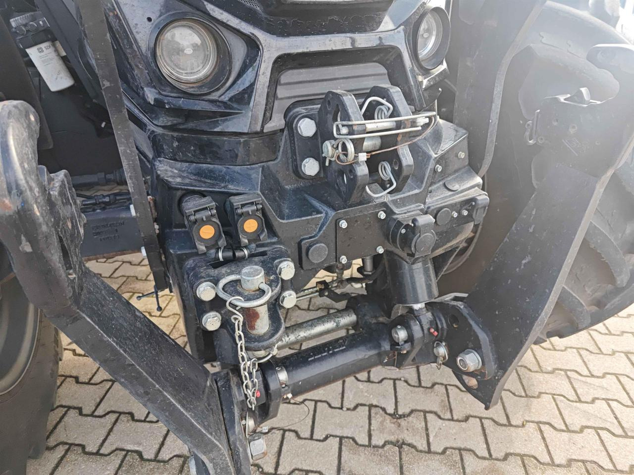 Deutz-Fahr 6215 TTV - Farm tractor: picture 4 Deutz-Fahr 6215 TTV - Farm tractor: picture 4