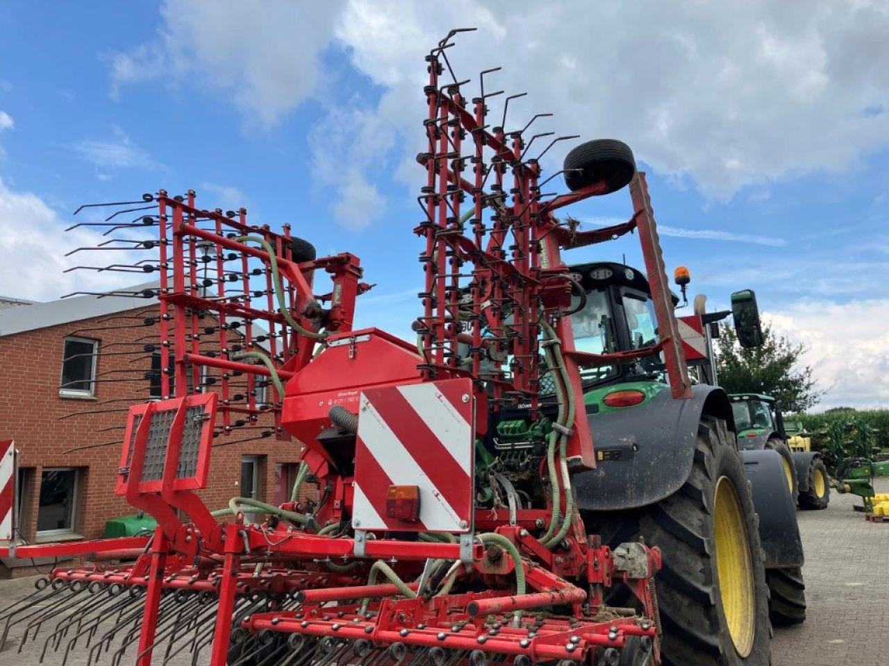 Einböck Pneumaticstar-Pro-ST - Spring tine harrow: picture 4 Einböck Pneumaticstar-Pro-ST - Spring tine harrow: picture 4