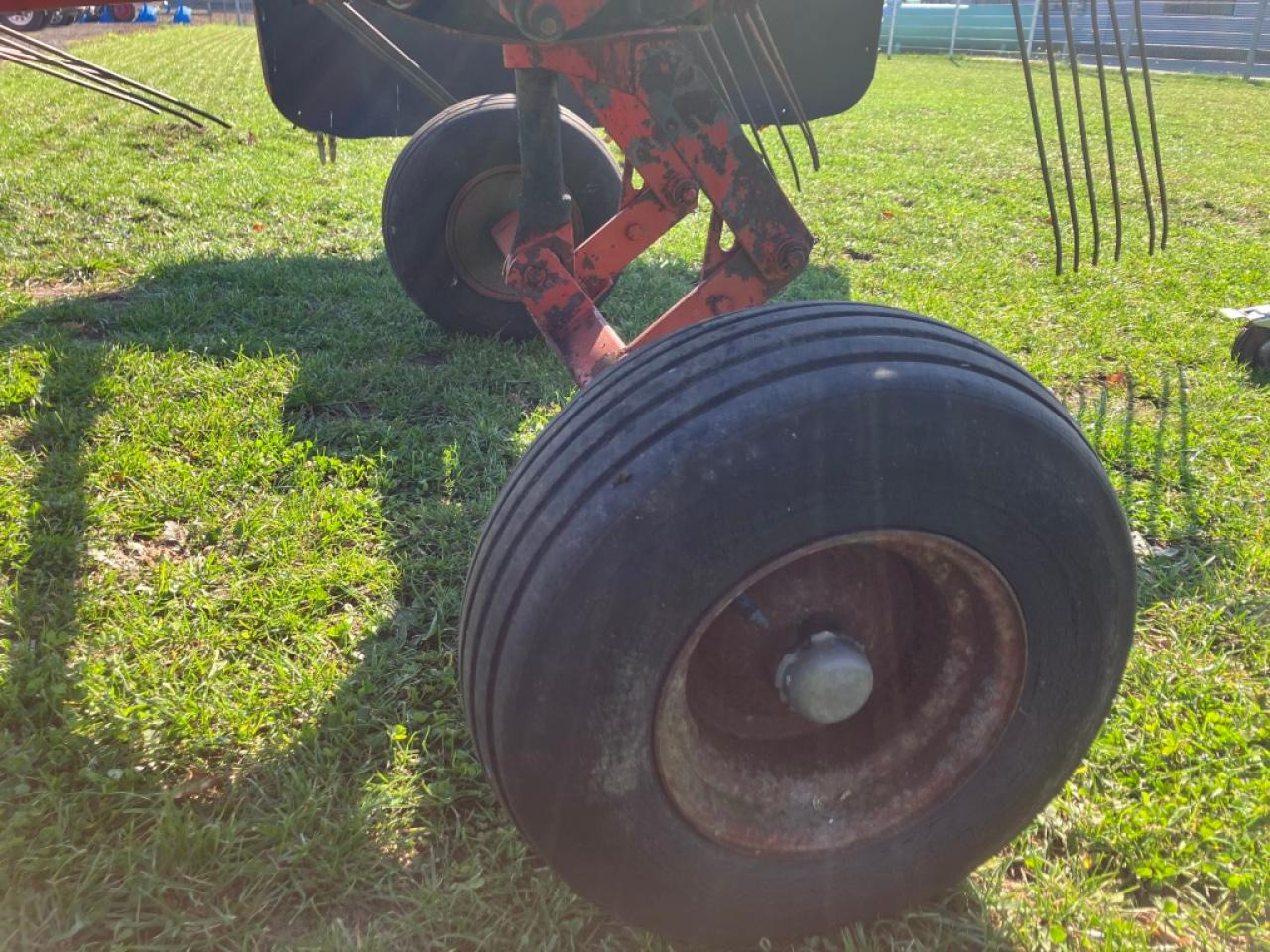 Fella TS 325 - Tedder/ Rake: picture 5 Fella TS 325 - Tedder/ Rake: picture 5