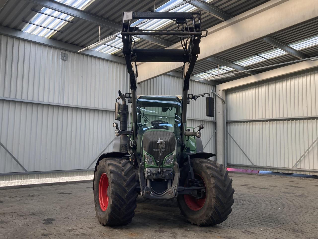 Farm tractor Fendt 516 Vario Profi: picture 7