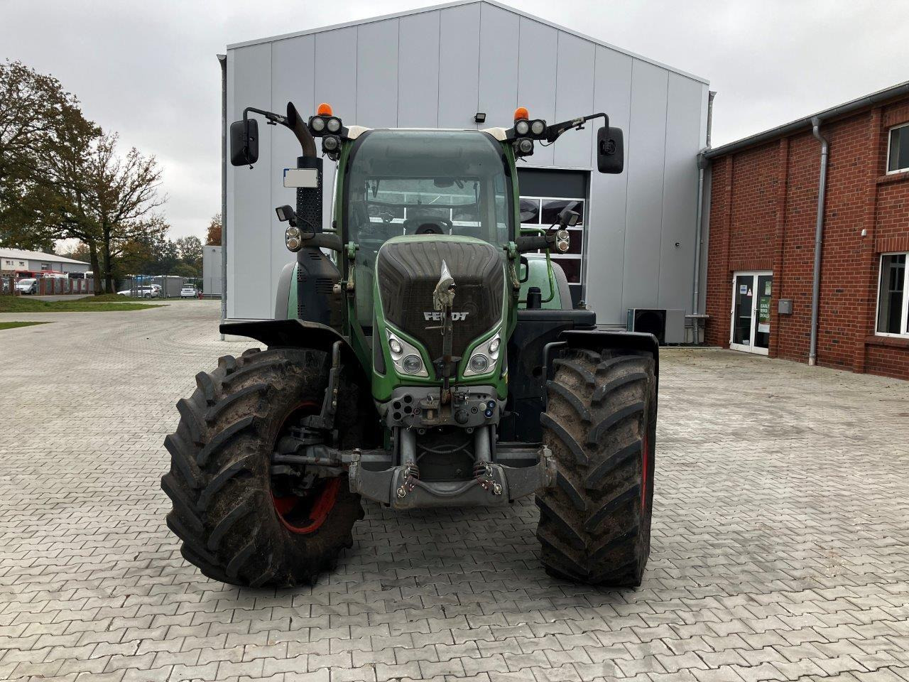 Fendt 716 Vario Profi Plus - Farm tractor: picture 2 Fendt 716 Vario Profi Plus - Farm tractor: picture 2