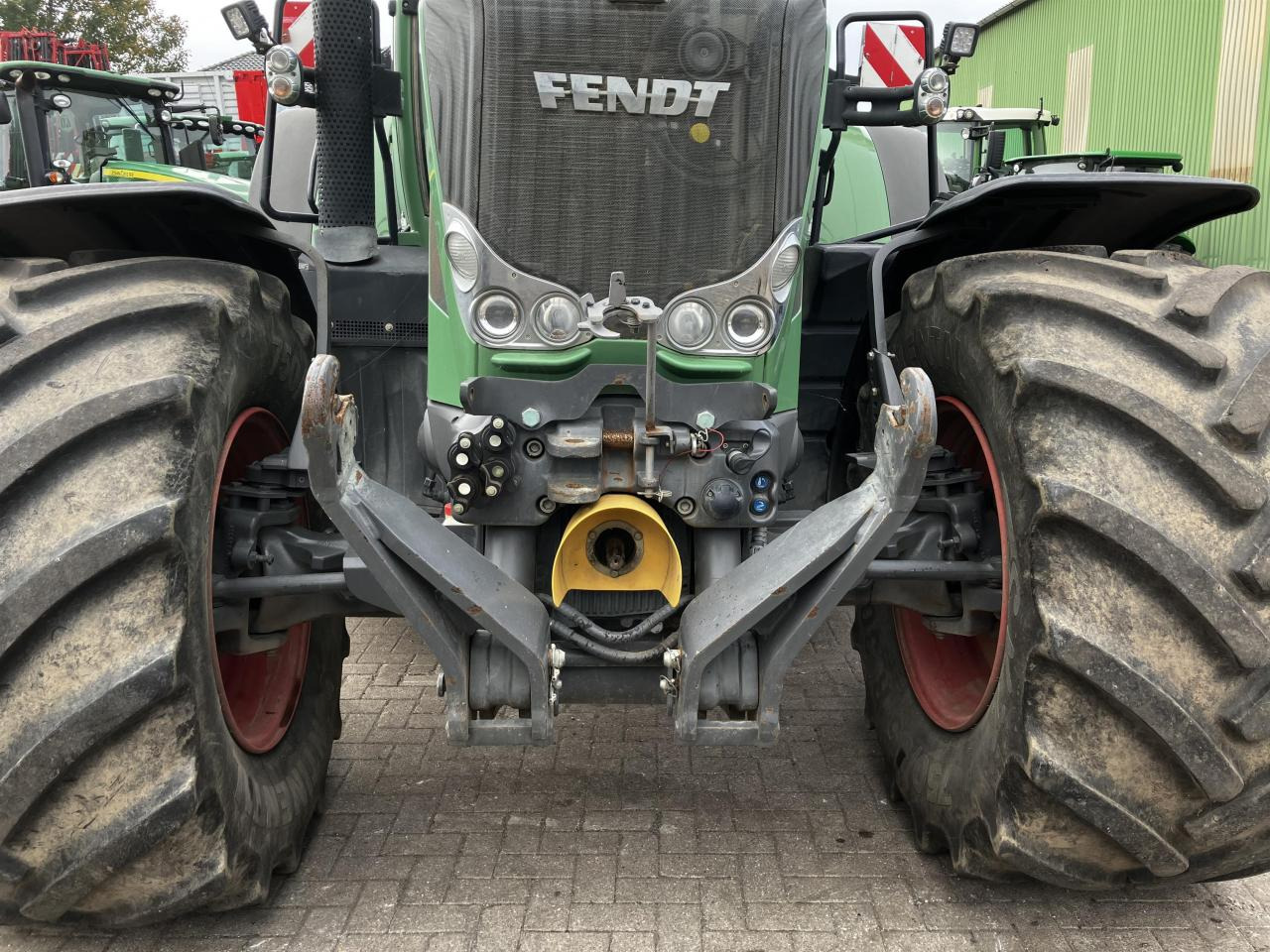Fendt 828 Vario - Farm tractor: picture 4 Fendt 828 Vario - Farm tractor: picture 4