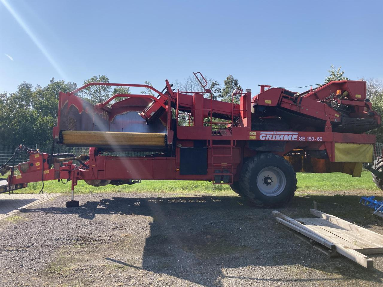 Grimme SE 150-60 NB - Potato harvester: picture 2 Grimme SE 150-60 NB - Potato harvester: picture 2