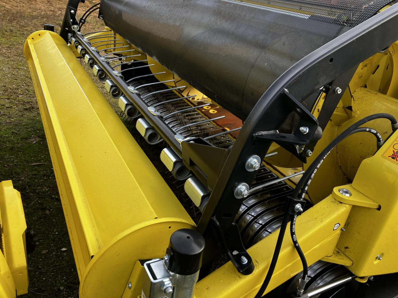 John Deere 30R - Forage harvester attachment: picture 3 John Deere 30R - Forage harvester attachment: picture 3