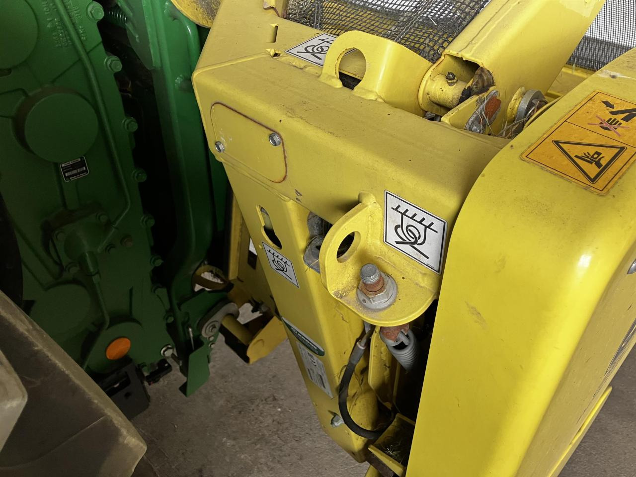 Forage harvester attachment John Deere 639: picture 11