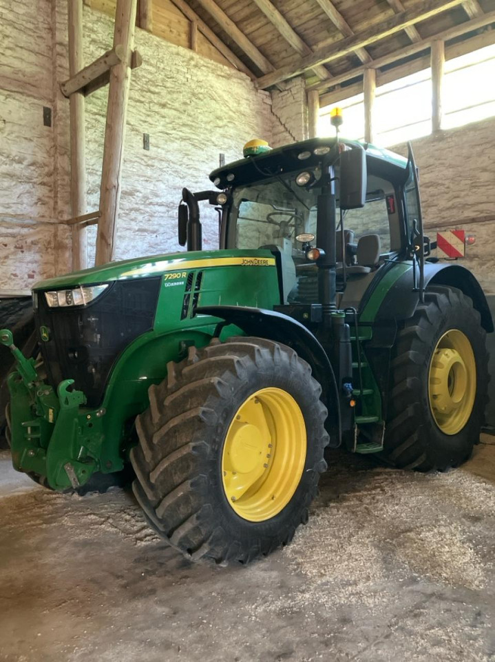 John Deere 7290R - Farm tractor: picture 1 John Deere 7290R - Farm tractor: picture 1