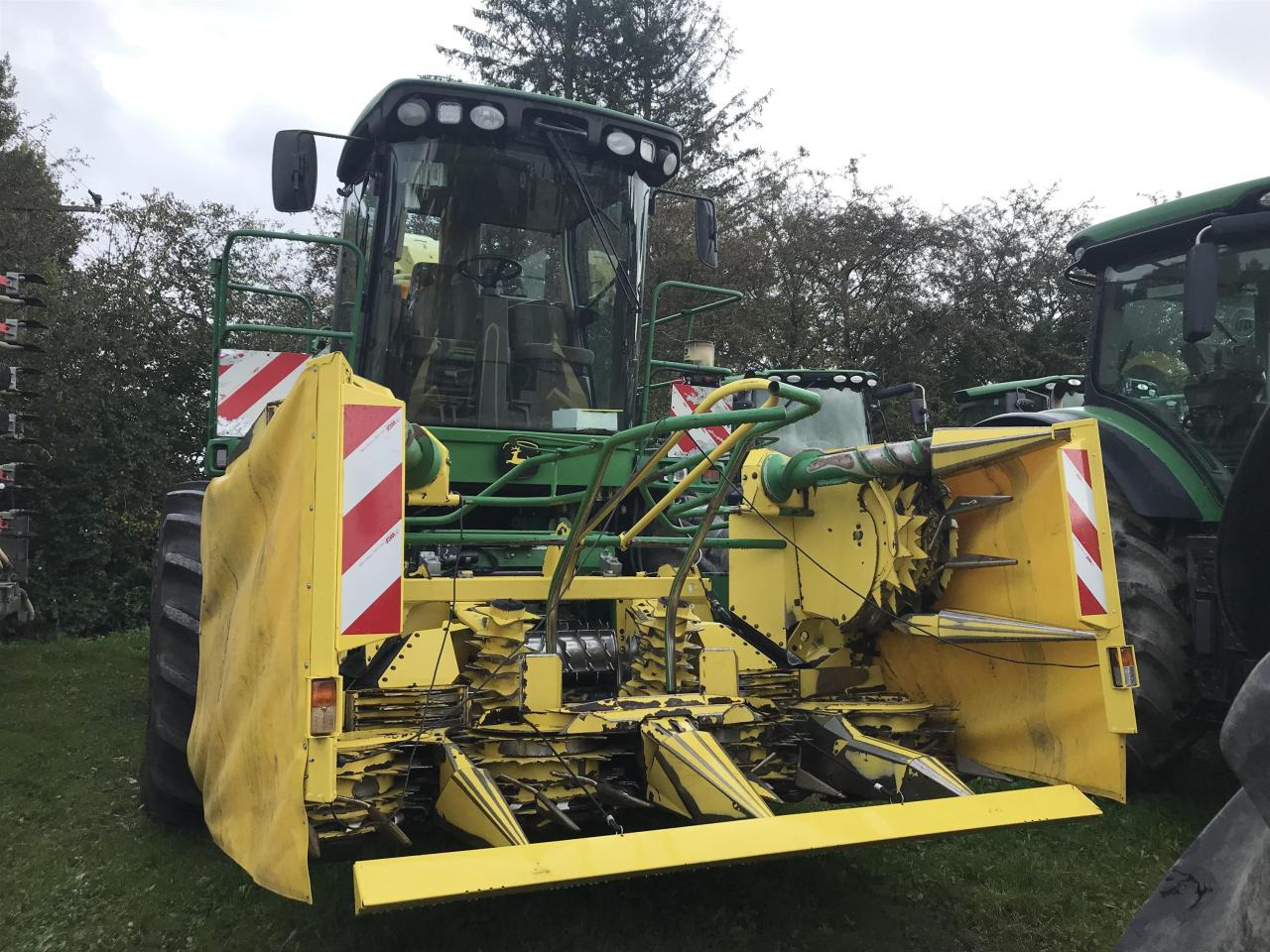 John Deere 7350 - Forage harvester: picture 2 John Deere 7350 - Forage harvester: picture 2