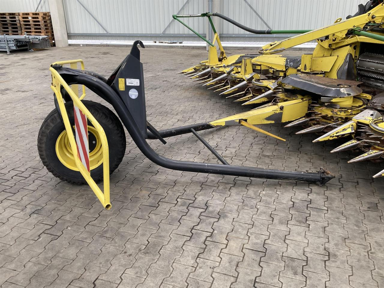 John Deere 7750i - Forage harvester: picture 2 John Deere 7750i - Forage harvester: picture 2