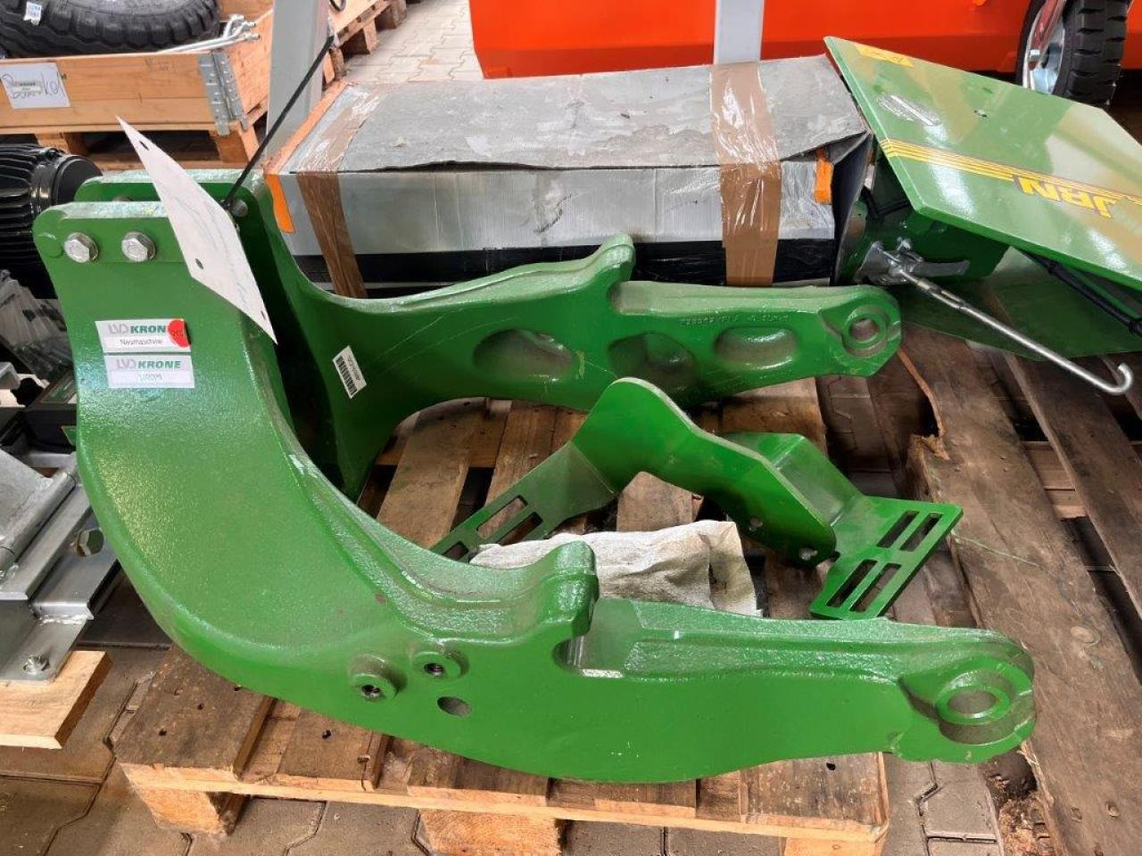John Deere Anbaukonsolen - Front loader for tractor: picture 1 John Deere Anbaukonsolen - Front loader for tractor: picture 1