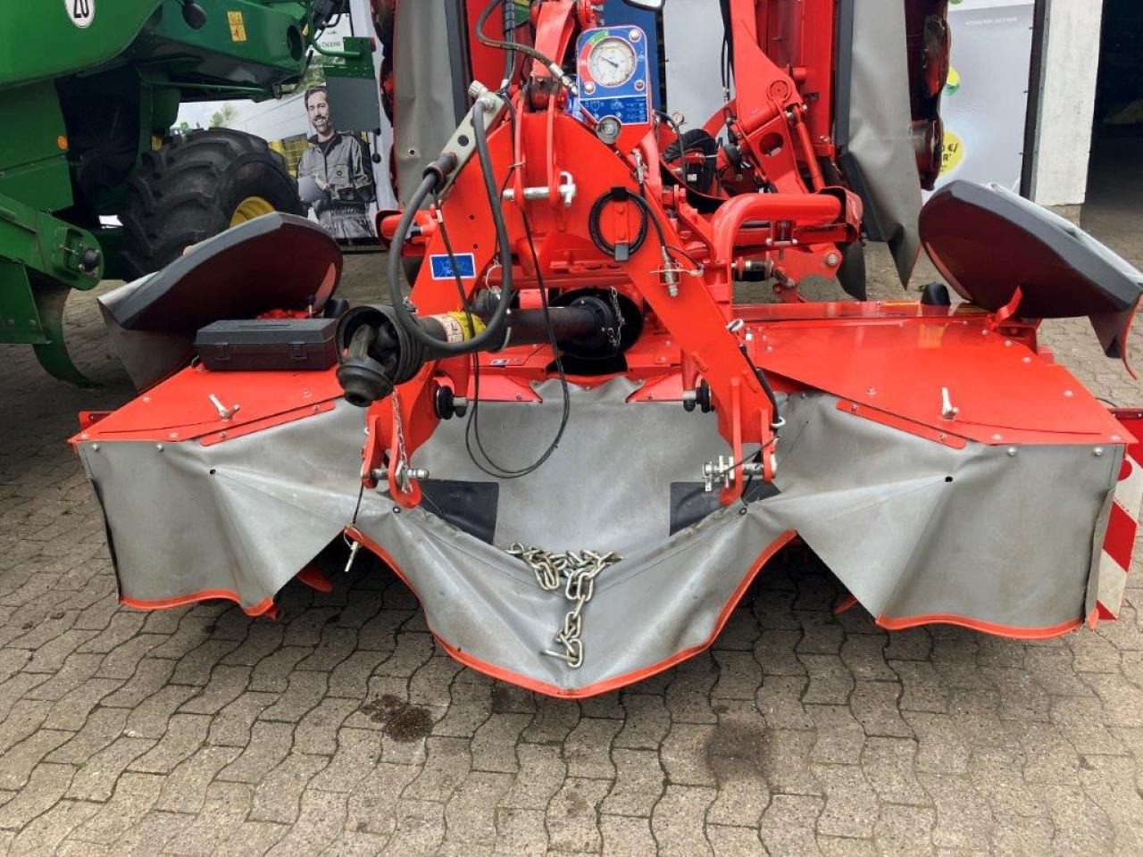 Kuhn FC9330 RA - Mower: picture 3 Kuhn FC9330 RA - Mower: picture 3