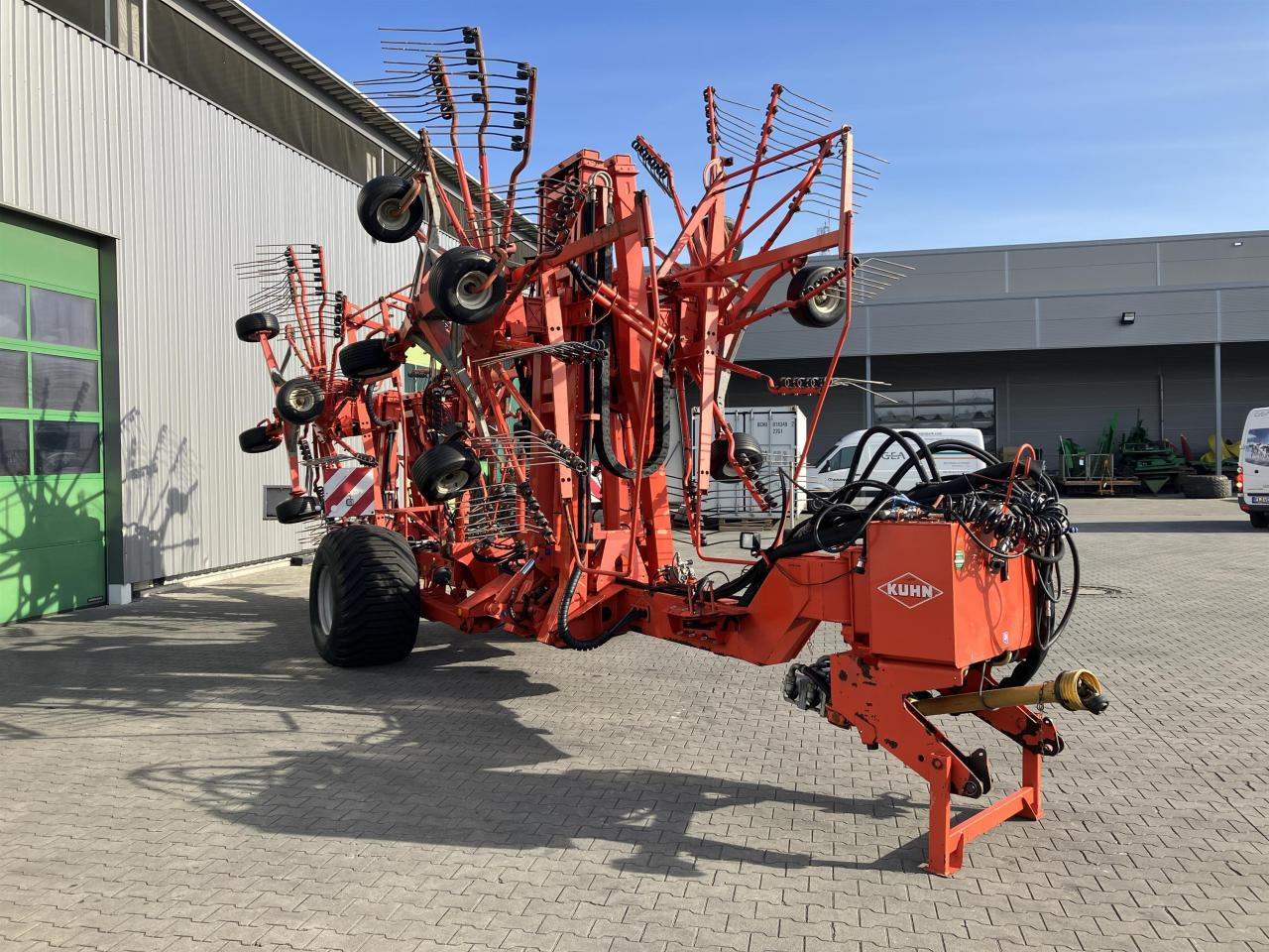 Kuhn GA 15021 - Tedder/ Rake: picture 3 Kuhn GA 15021 - Tedder/ Rake: picture 3