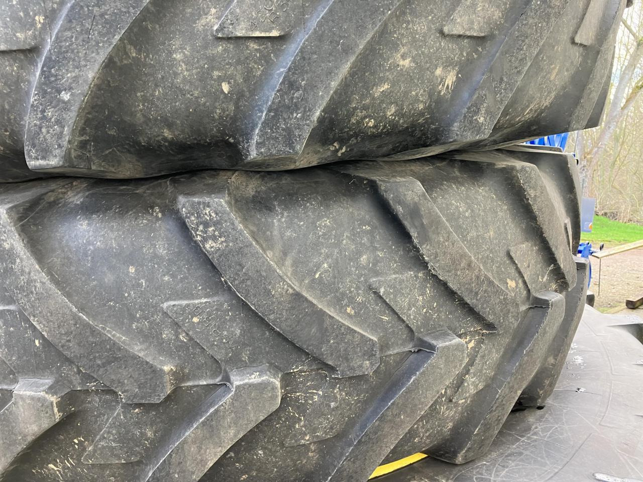 Michelin 420/85R34 - Tire for Agricultural machinery: picture 4 Michelin 420/85R34 - Tire for Agricultural machinery: picture 4
