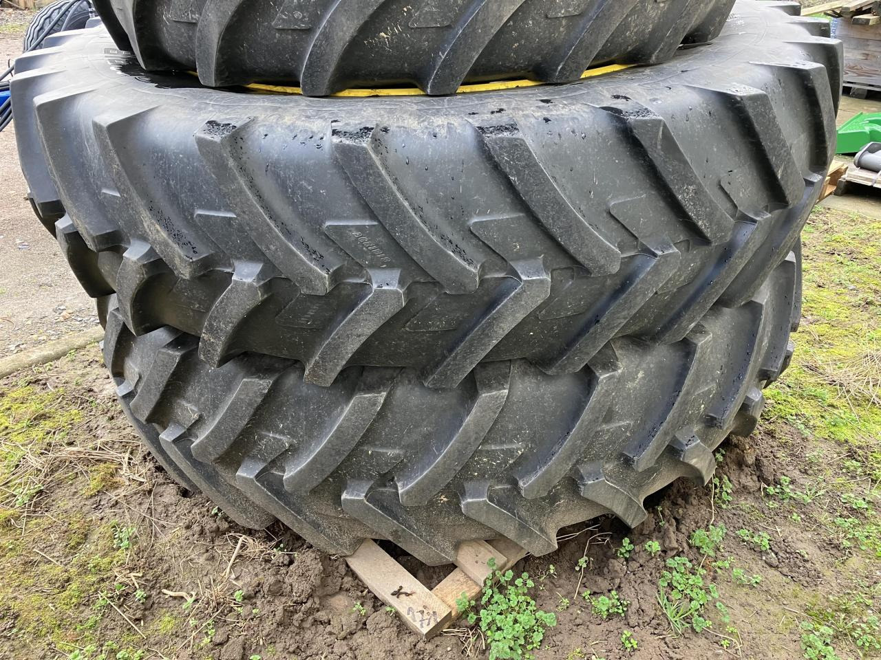 Michelin 480/80R50 - Tire for Agricultural machinery: picture 3 Michelin 480/80R50 - Tire for Agricultural machinery: picture 3