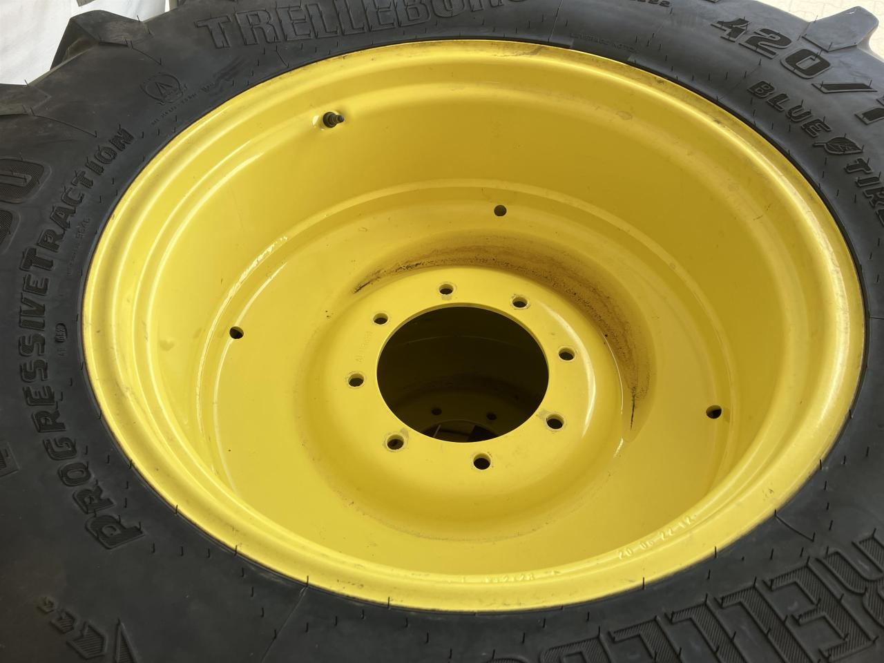 Trelleborg 420/70R28 - Tire for Agricultural machinery: picture 3 Trelleborg 420/70R28 - Tire for Agricultural machinery: picture 3