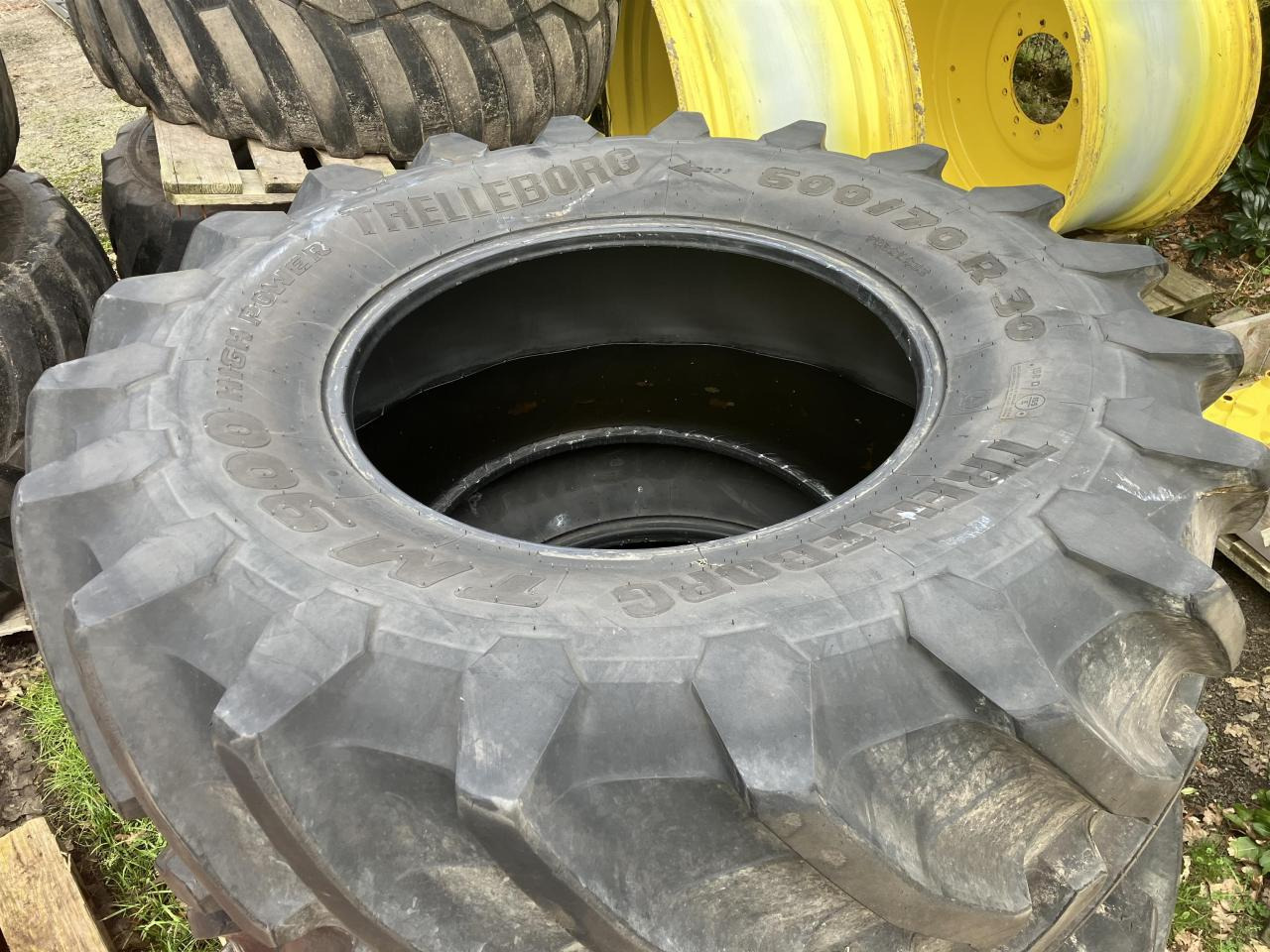 Trelleborg 600/70R30 - Tire for Agricultural machinery: picture 2 Trelleborg 600/70R30 - Tire for Agricultural machinery: picture 2