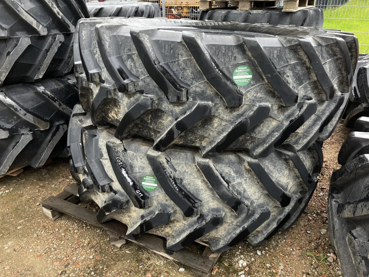 Trelleborg 650/85R38 - Tire for Agricultural machinery: picture 1 Trelleborg 650/85R38 - Tire for Agricultural machinery: picture 1