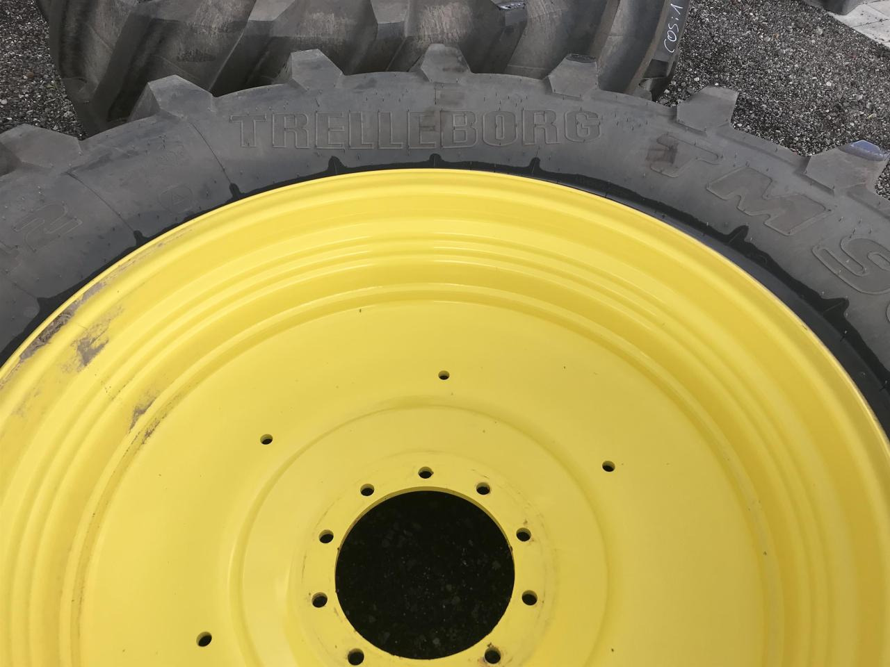 Trelleborg 710/70R42 - Tire for Agricultural machinery: picture 2 Trelleborg 710/70R42 - Tire for Agricultural machinery: picture 2