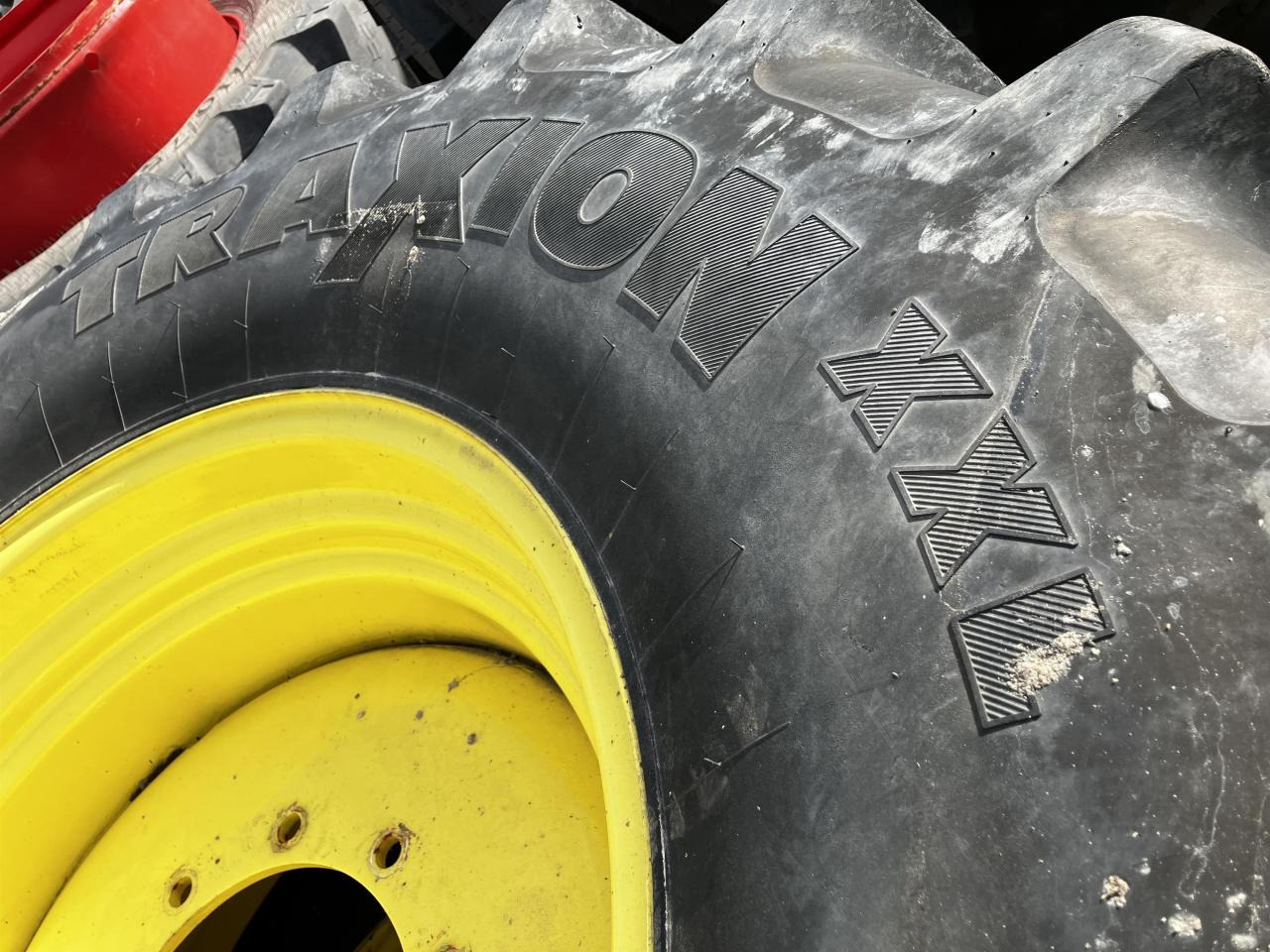 Vredestein 600/70R30 - Tire for Agricultural machinery: picture 5 Vredestein 600/70R30 - Tire for Agricultural machinery: picture 5