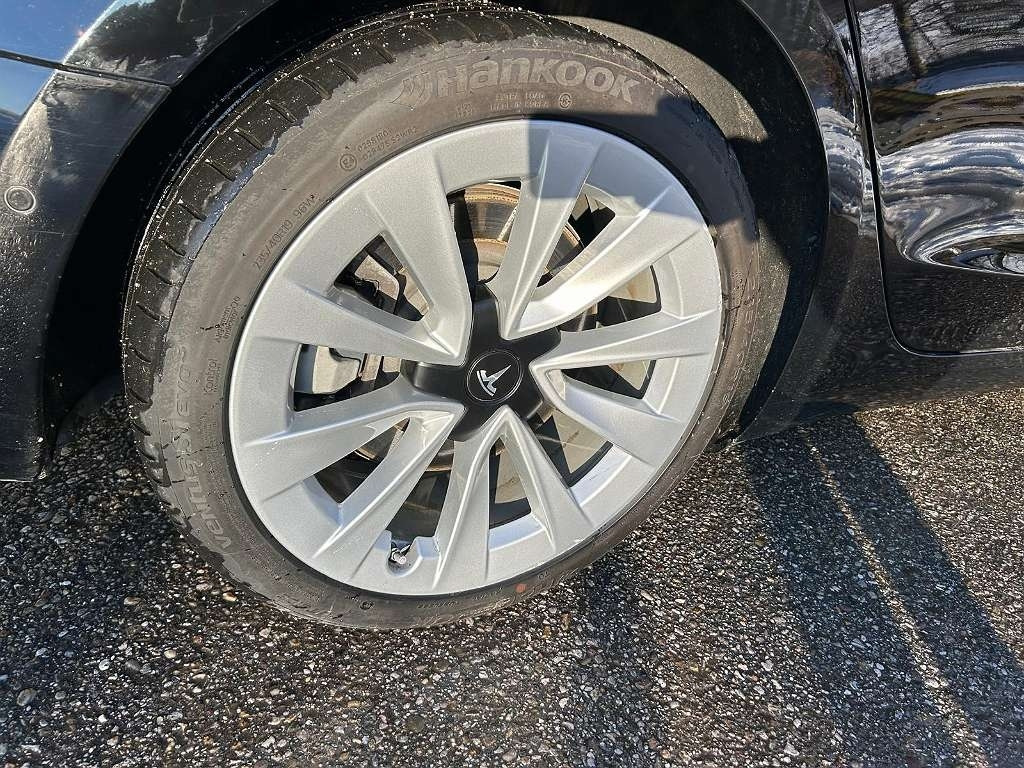 Car Tesla Model 3 Long Range: picture 14 Car Tesla Model 3 Long Range: picture 14