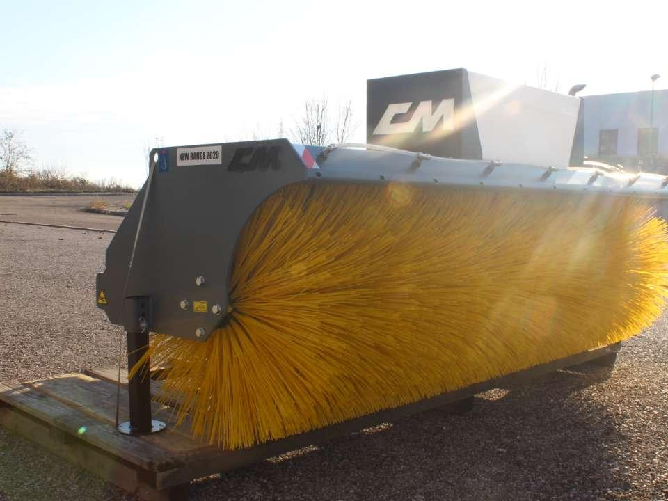 CM Crusher CSA 225 Angle Sweeper - Broom for Skid steer loader: picture 1 CM Crusher CSA 225 Angle Sweeper - Broom for Skid steer loader: picture 1