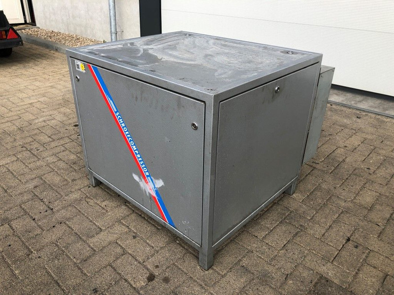 Air compressor Creemers RCN 15-61 15 kW 1660 Liter/min 15 bar schroefcompressor: picture 8