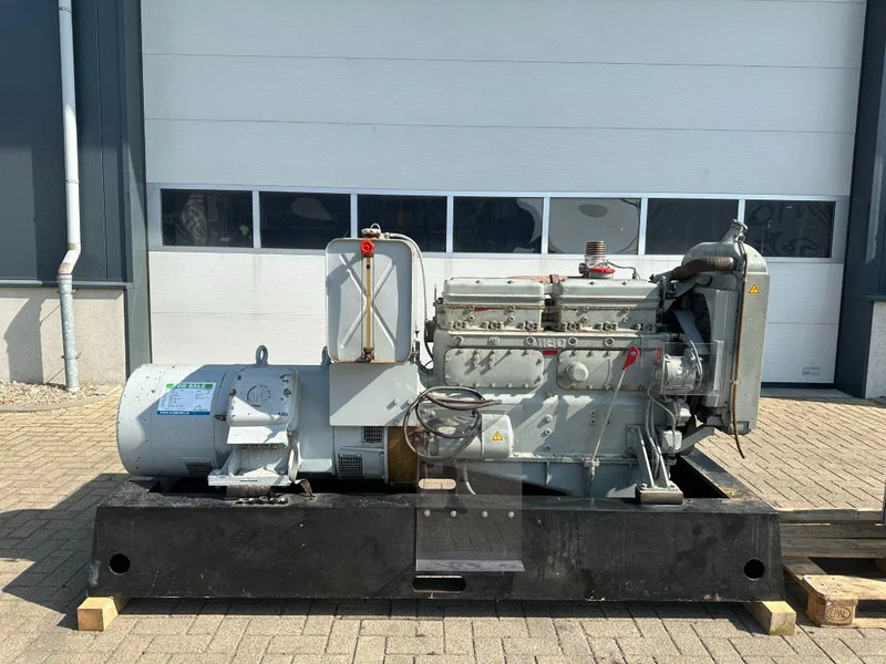 DAF 1160 AvK 105 kVA noodstroom generatorset 521 hours ! - Generator set: picture 2 DAF 1160 AvK 105 kVA noodstroom generatorset 521 hours ! - Generator set: picture 2