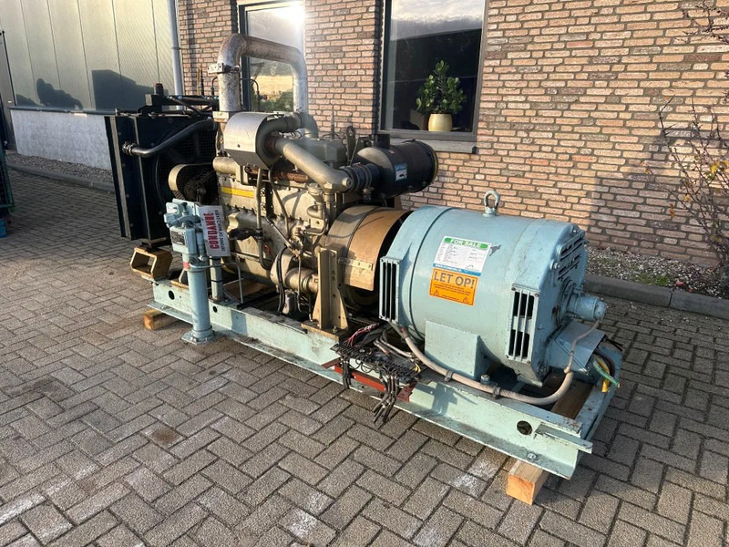 DAF DHTD 825 A 80 kVA noodstroom generatorset aggregaat ex Emergency - Generator set: picture 2 DAF DHTD 825 A 80 kVA noodstroom generatorset aggregaat ex Emergency - Generator set: picture 2