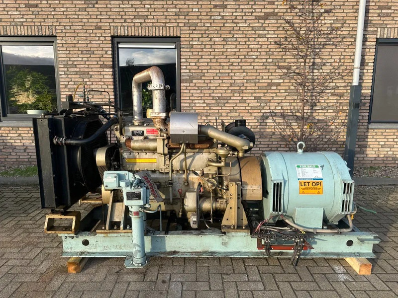 DAF DHTD 825 A 80 kVA noodstroom generatorset aggregaat ex Emergency - Generator set: picture 1 DAF DHTD 825 A 80 kVA noodstroom generatorset aggregaat ex Emergency - Generator set: picture 1
