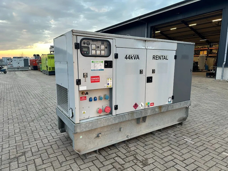 Europower EPUS44TDE Kubota Leroy Somer 44 kVA Supersilent Rental generatorset - Generator set: picture 1 Europower EPUS44TDE Kubota Leroy Somer 44 kVA Supersilent Rental generatorset - Generator set: picture 1