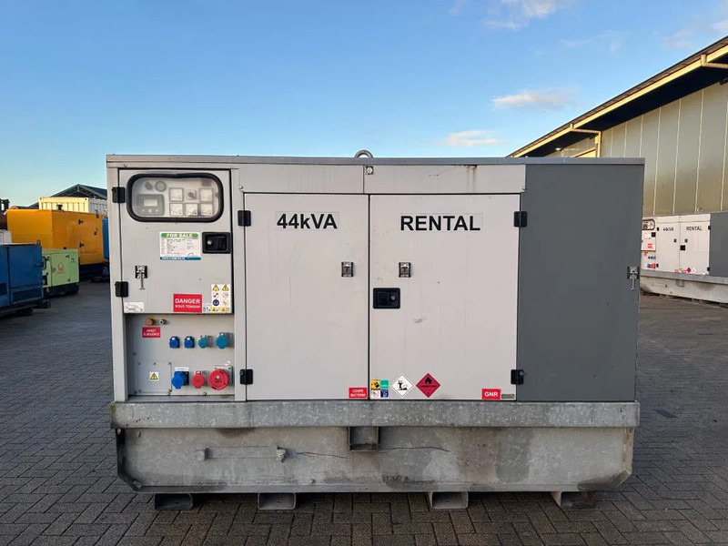 Europower EPUS44TDE Kubota Leroy Somer 44 kVA Supersilent Rental generatorset - Generator set: picture 1 Europower EPUS44TDE Kubota Leroy Somer 44 kVA Supersilent Rental generatorset - Generator set: picture 1