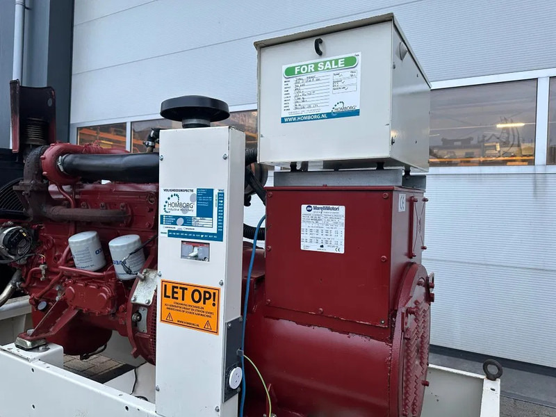 Iveco 8061 SI 07.05 A 550 Marelli 100 kVA noodstroom generatorset - Generator set: picture 3 Iveco 8061 SI 07.05 A 550 Marelli 100 kVA noodstroom generatorset - Generator set: picture 3