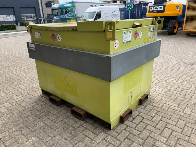 Kiwa IBC Steenbergen 2.000 liter Dieseltank met Handpomp Milieutank - Storage tank: picture 4 Kiwa IBC Steenbergen 2.000 liter Dieseltank met Handpomp Milieutank - Storage tank: picture 4