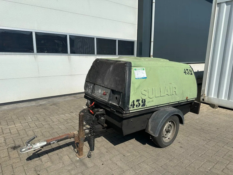 Kubota V2203 Sullair K65 Mobiele Diesel Compressor 3.7 m3 / min 30 kW 7 Bar - Air compressor: picture 2 Kubota V2203 Sullair K65 Mobiele Diesel Compressor 3.7 m3 / min 30 kW 7 Bar - Air compressor: picture 2