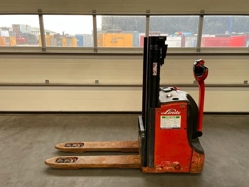Stacker Linde D08 Stapelaar 1.8 ton 210 cm Hefhoogte Stapelaar: picture 5 Stacker Linde D08 Stapelaar 1.8 ton 210 cm Hefhoogte Stapelaar: picture 5