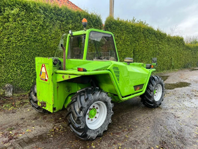 Merlo P35.7 EVT Perkins Diesel 3.5 ton Verreiker - Telescopic handler: picture 5 Merlo P35.7 EVT Perkins Diesel 3.5 ton Verreiker - Telescopic handler: picture 5
