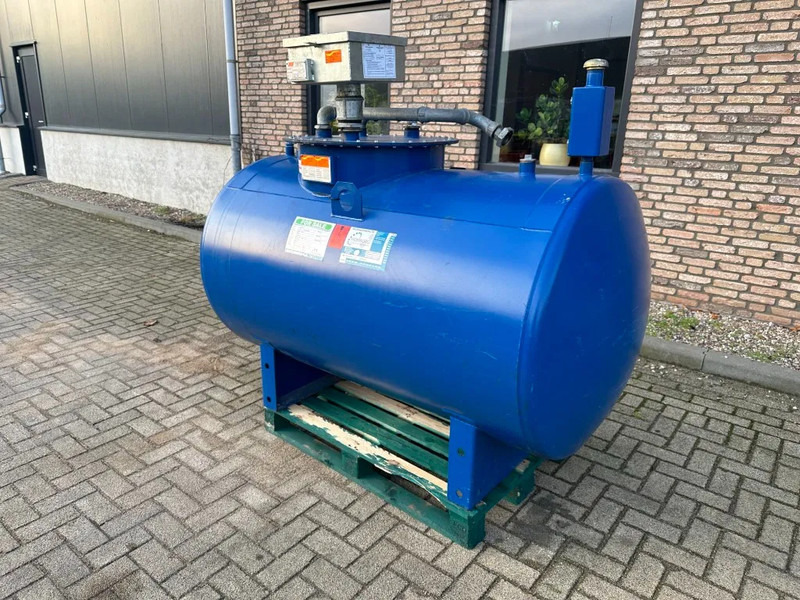 STOKVIS Kiwa 1200 liter Dieseltank - Shipping container: picture 2 STOKVIS Kiwa 1200 liter Dieseltank - Shipping container: picture 2