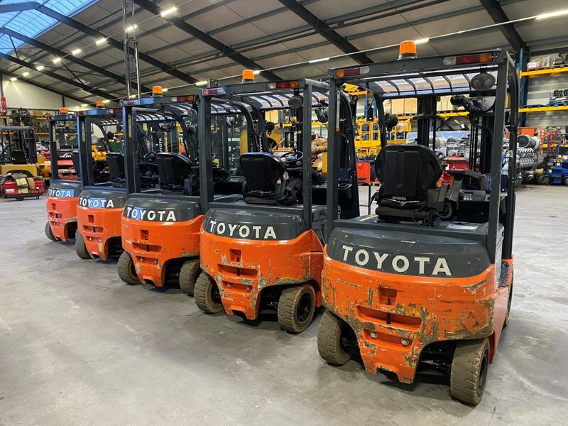 Electric forklift Toyota 2 ton Traigo 20 Duplex Freelift Sideshift Elektra Heftruck: picture 19