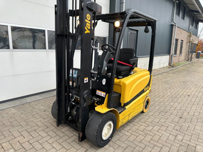 Electric forklift Yale ERP22VL 2.2 ton Triplex Freelift Sideshift Elektra Heftruck Accu 2022: picture 10 Electric forklift Yale ERP22VL 2.2 ton Triplex Freelift Sideshift Elektra Heftruck Accu 2022: picture 10