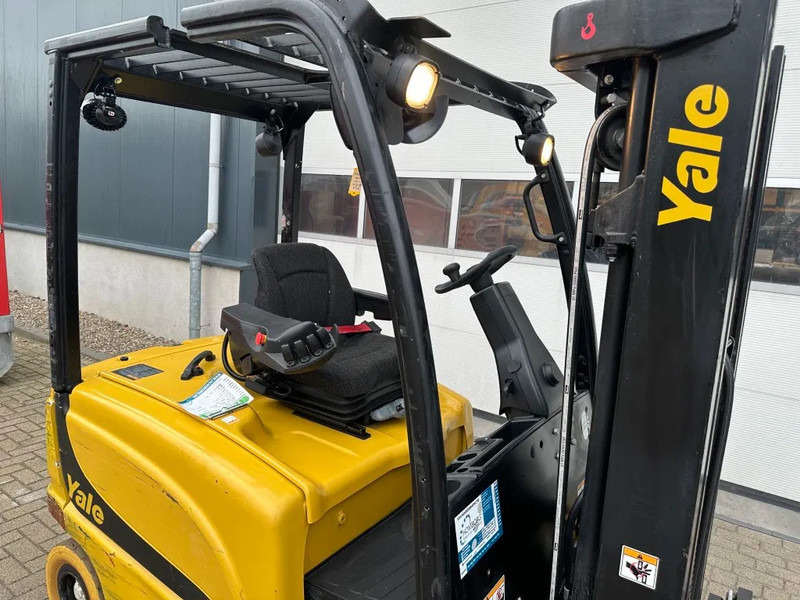 Yale ERP22VL 2.2 ton Triplex Freelift Sideshift Elektra Heftruck Accu 2022 - Electric forklift: picture 3 Yale ERP22VL 2.2 ton Triplex Freelift Sideshift Elektra Heftruck Accu 2022 - Electric forklift: picture 3