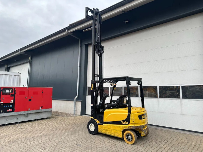 Electric forklift Yale ERP22VL 2.2 ton Triplex Freelift Sideshift Elektra Heftruck Accu 2022: picture 11 Electric forklift Yale ERP22VL 2.2 ton Triplex Freelift Sideshift Elektra Heftruck Accu 2022: picture 11