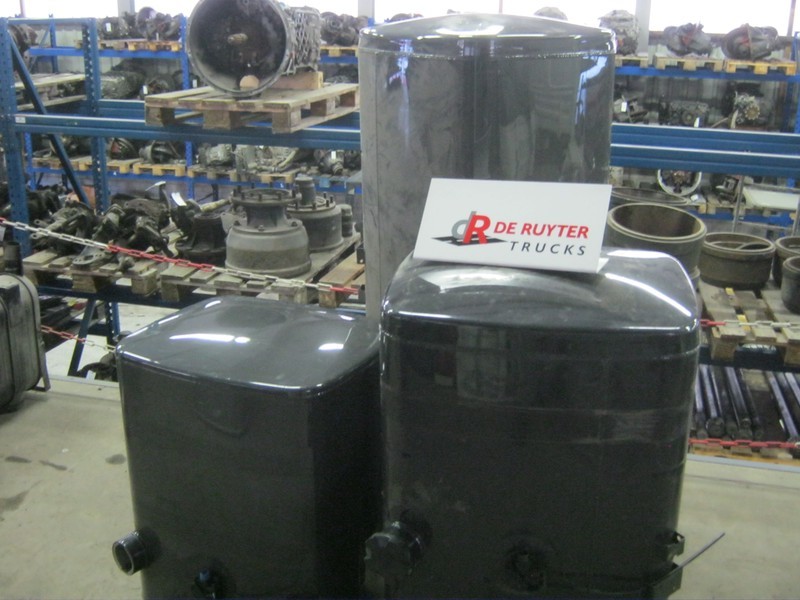 DAF Brandstoftanks voor CF en XF (staal) - Fuel system: picture 3 DAF Brandstoftanks voor CF en XF (staal) - Fuel system: picture 3