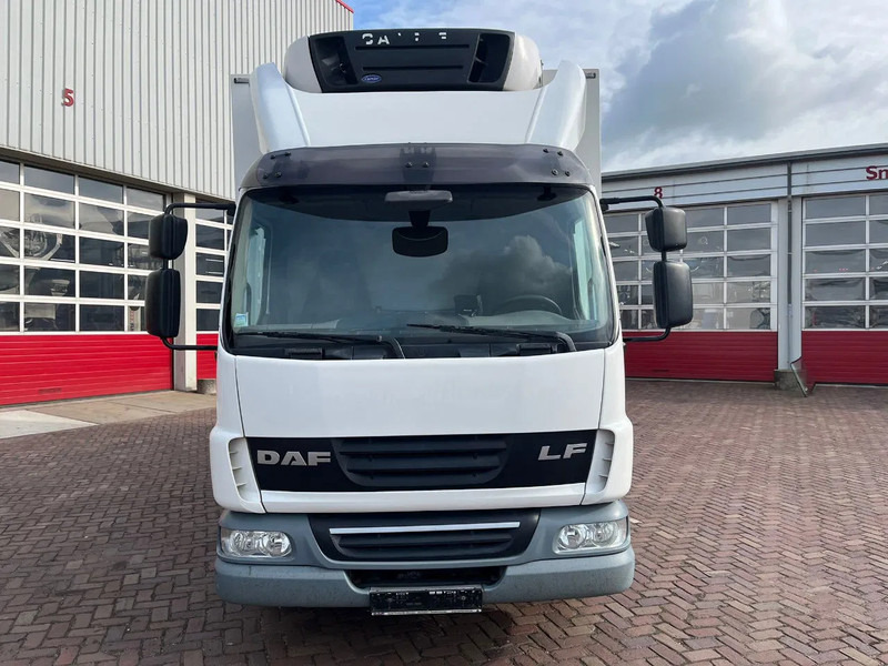 DAF LF FA LF 45.12.160 EURO 5 EEV - Refrigerator truck: picture 2 DAF LF FA LF 45.12.160 EURO 5 EEV - Refrigerator truck: picture 2