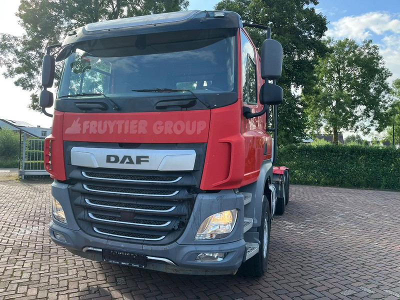 DAF CF 530 FAT intarder - Tractor unit: picture 2 DAF CF 530 FAT intarder - Tractor unit: picture 2